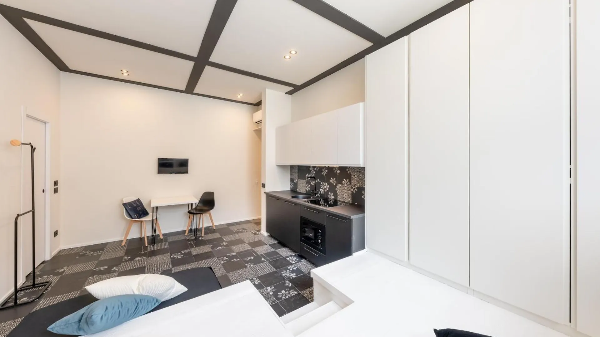 1Fo6 Navigli-Duomo Luxury Apartment Milan