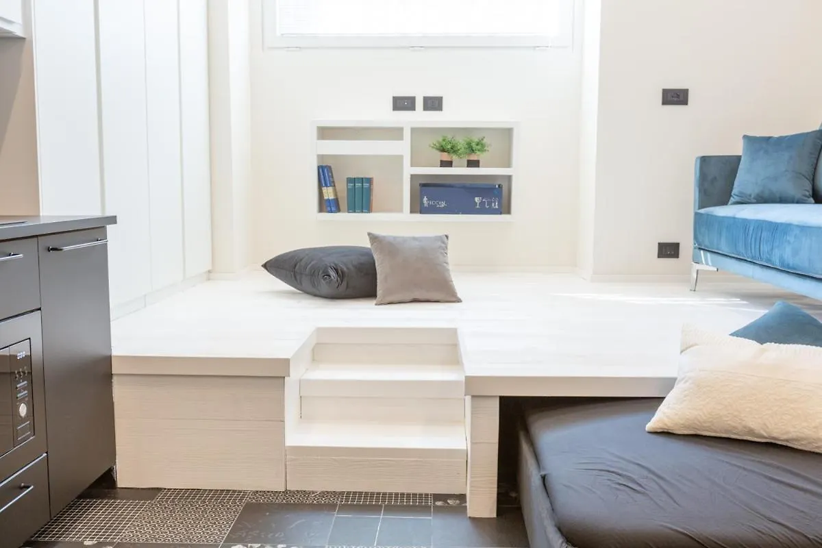 1Fo6 Navigli-Duomo Luxury Apartment Milan 0*,